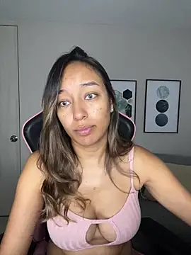 DianaHopson online show from 4, 2, 2025