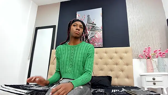 Snapshot of Shanelle__ chatting on 13, 2, 2025 Shanelle online show from 13, 2, 2025