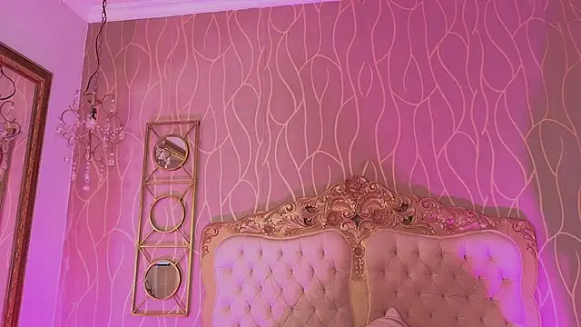 Snapshot of Shanelle__ chatting on 27, 6, 2026 Shanelle online show from 27, 6, 2026