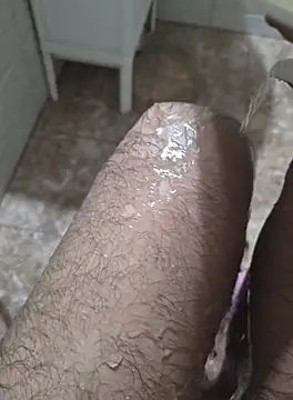 Snapshot of surfer_fun29 chatting on 13, 10, 2025 surfer fun29 online show from 13, 10, 2025