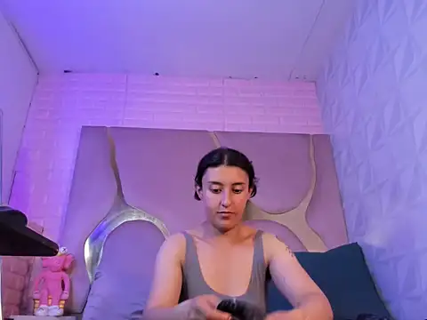 AngelaLinaresx69 online show from 22, 5, 2026