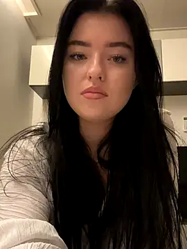 Angela Fosterr online show from 7, 11, 2025