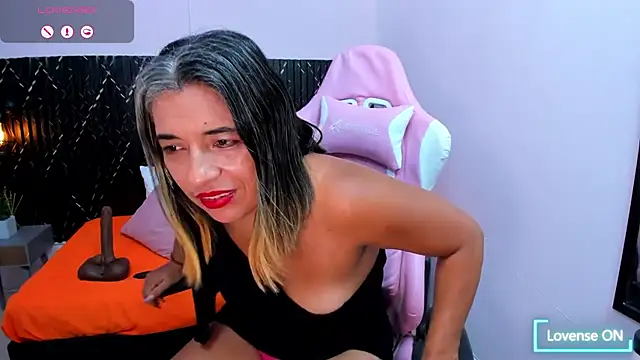 Snapshot of tammy_lynn69 chatting on 3, 3, 2025 tammy lynn69 online show from 3, 3, 2025