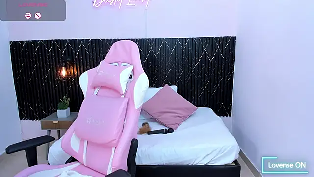 Snapshot of tammy_lynn69 chatting on 7, 3, 2025 tammy lynn69 online show from 7, 3, 2025