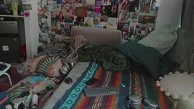 DownstairsSky online show from 2, 2, 2025