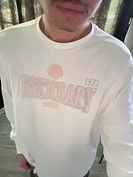 demonslayerr999 online show from 9, 2, 2025