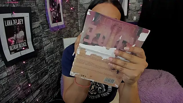 Andrys  online show from 14, 4, 2026