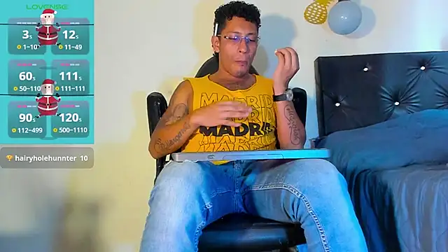 FuckHardlove online show from 30, 12, 2024