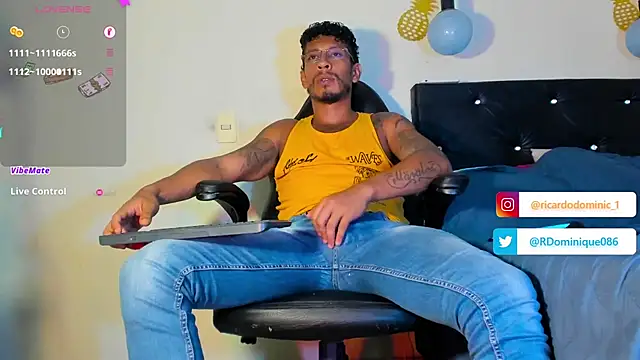 FuckHardlove online show from 1, 2, 2025