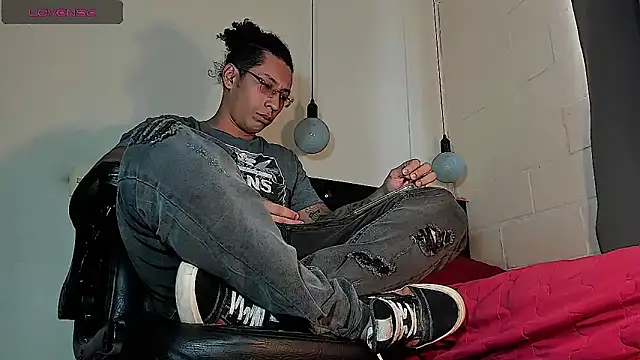 FuckHardlove online show from 23, 9, 2025