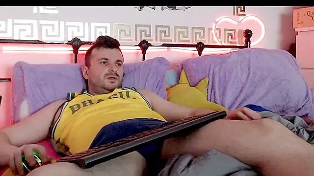 Snapshot of erotico69xxx chatting on 8, 10, 2025 erotico69xxx online show from 8, 10, 2025