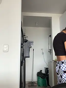 Ameellie online show from 11, 3, 2025