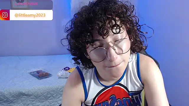 Snapshot of little__amy_ chatting on 27, 1, 2025 little  amy  online show from 27, 1, 2025
