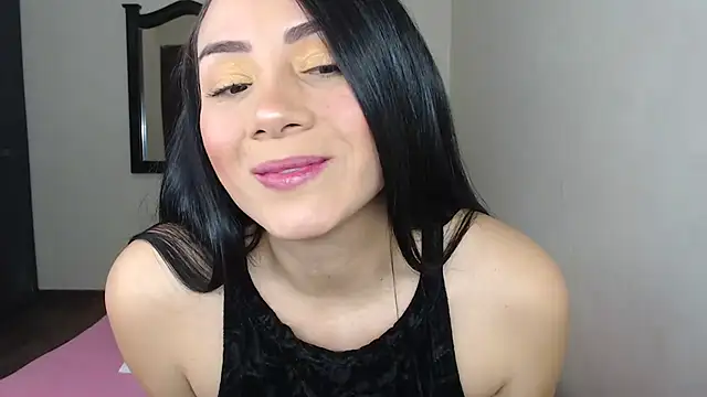 Snapshot of celeste_2023 chatting on 4, 1, 2025 celeste 2023 online show from 4, 1, 2025