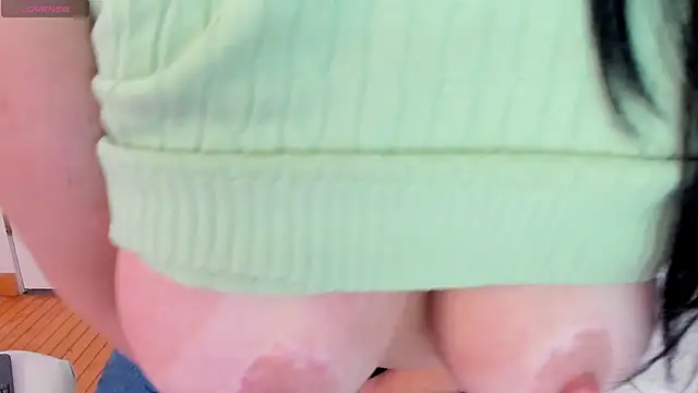 Jadeh Williams02 online show from 12, 2, 2025