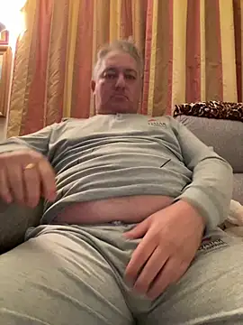 Snapshot of Russirayu chatting on 16, 3, 2025 Russirayu online show from 16, 3, 2025