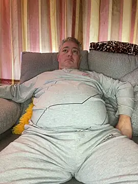 Snapshot of Russirayu chatting on 17, 3, 2025 Russirayu online show from 17, 3, 2025