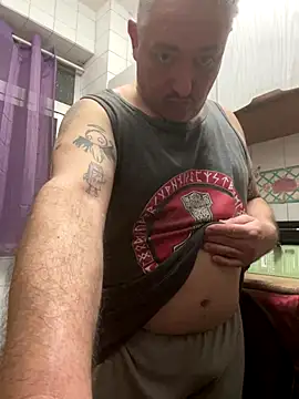 Snapshot of Russirayu chatting on 29, 10, 2025 Russirayu online show from 29, 10, 2025