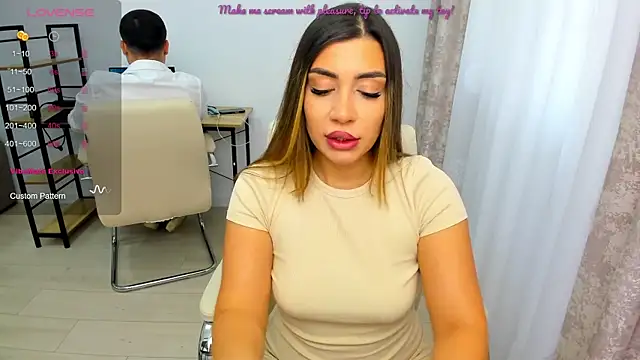 Snapshot of EveEvian chatting on 20, 7, 2026 EveEvian online show from 20, 7, 2026