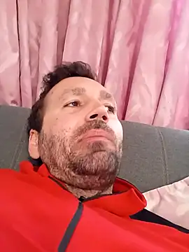 Snapshot of florin421 chatting on 19, 2, 2026 florin421 online show from 19, 2, 2026