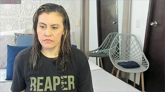 Snapshot of V_monse chatting on 16, 2, 2025 V monse online show from 16, 2, 2025