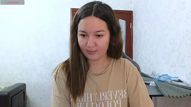 Snapshot of Nelly_Fischer chatting on 24, 4, 2026 Nelly Fischer online show from 24, 4, 2026