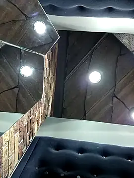 Ulyana72882 online show from 7, 1, 2025