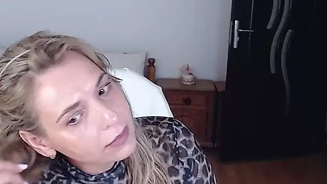 Snapshot of evamaria2024 chatting on 14, 7, 2026 evamaria2024 online show from 14, 7, 2026