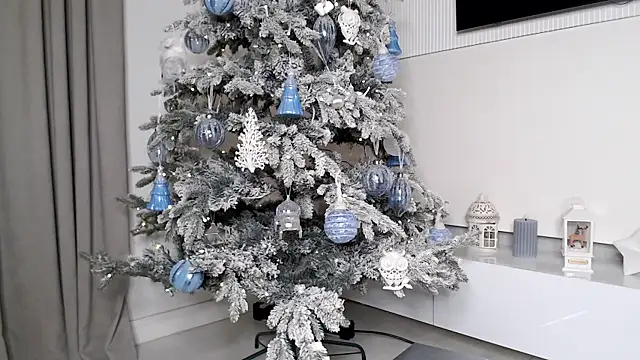 Smileyouarehere online show from 22, 12, 2025