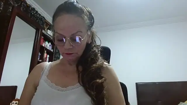 Snapshot of asleycavta chatting on 10, 2, 2026 asleycavta online show from 10, 2, 2026