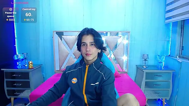 Snapshot of alex_477 chatting on 25, 5, 2026 alex 477 online show from 25, 5, 2026