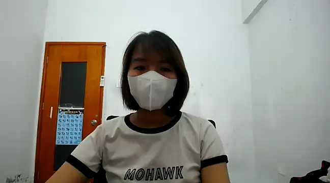 Snapshot of Michiko1 chatting on 4, 2, 2025 Michiko1 online show from 4, 2, 2025