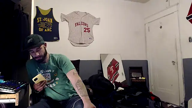 Snapshot of sledge901 chatting on 31, 1, 2025 sledge901 online show from 31, 1, 2025