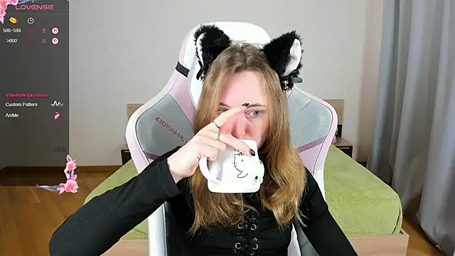 Cowell Adelina online show from 25, 10, 2025