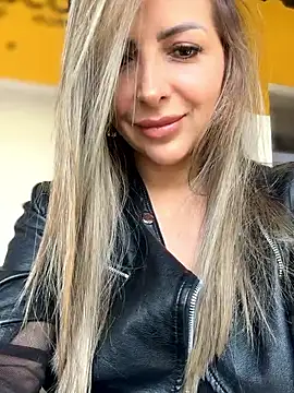  Abril-Office1 online show from 12, 2, 2026