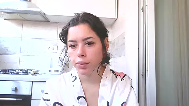 LovelyJulliette online show from 3, 11, 2025