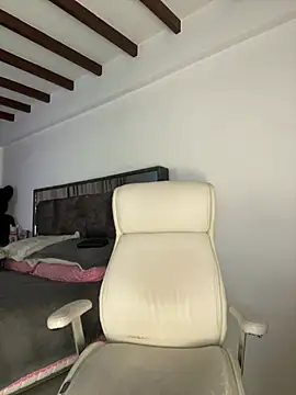 natashasweet online show from 2, 2, 2025