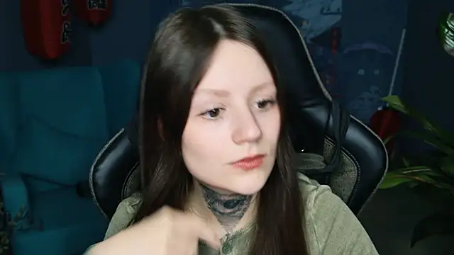 Snapshot of VeliraBraitberg chatting on 5, 3, 2025 VeliraBraitberg online show from 5, 3, 2025