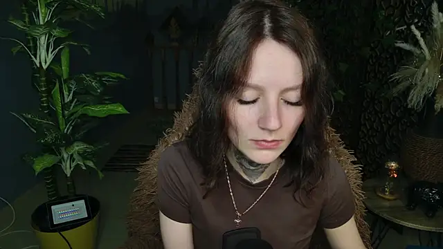 Snapshot of VeliraBraitberg chatting on 7, 7, 2026 VeliraBraitberg online show from 7, 7, 2026