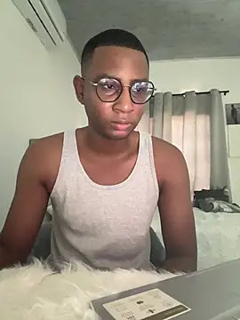 Snapshot of Arwens_bell08 chatting on 2, 3, 2025 Arwens bell08 online show from 2, 3, 2025