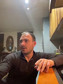 Adventurehotman online show from 8, 4, 2026