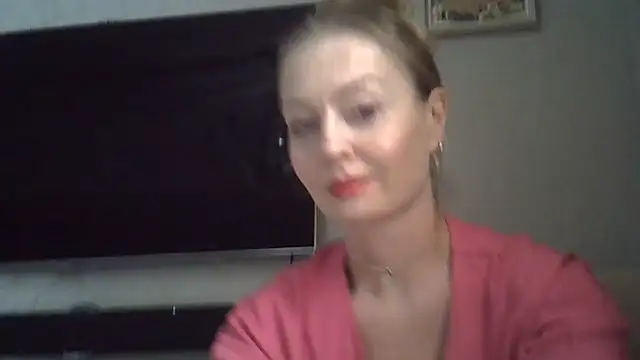 Snapshot of ZarinaSwift chatting on 27, 7, 2026 ZarinaSwift online show from 27, 7, 2026