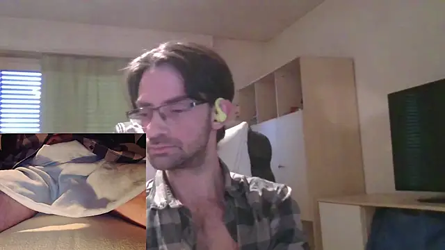 Drmoriarty07 online show from 15, 12, 2024