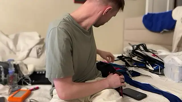 CupidZass online show from 1, 2, 2025