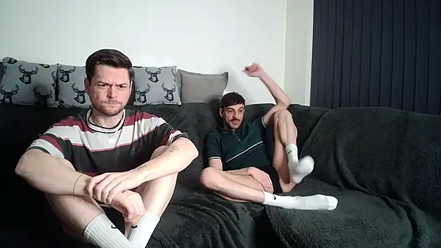 twotwinkhusbandss online show from 3, 2, 2026