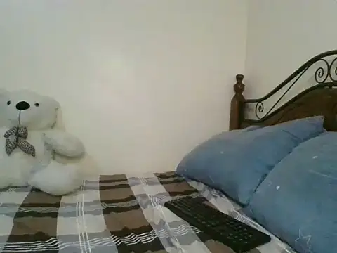 Snapshot of Sonnia_ chatting on 8, 2, 2025 Sonnia online show from 8, 2, 2025