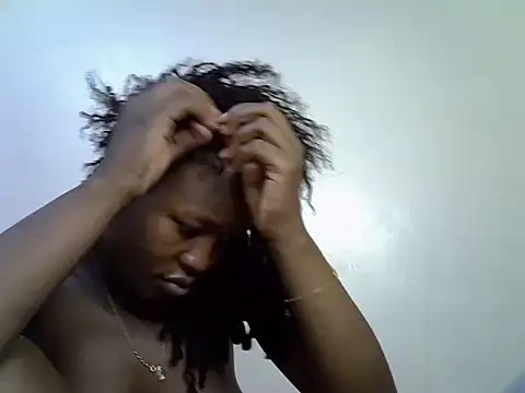 Snapshot of Sonnia_ chatting on 8, 3, 2025 Sonnia online show from 8, 3, 2025