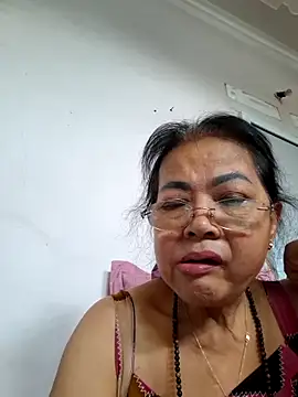 Hotestlove online show from 2, 3, 2026