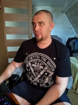 Foxyshaved online show from 20, 3, 2026