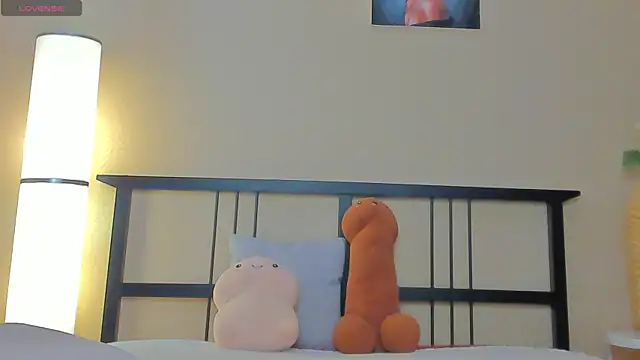 Snapshot of yourastral chatting on 7, 3, 2025 yourastral online show from 7, 3, 2025